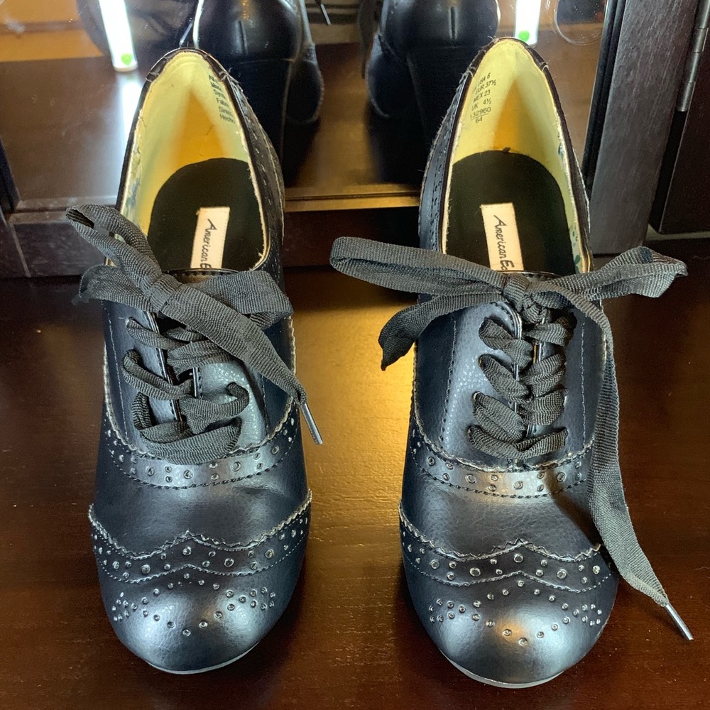 Oxford heels